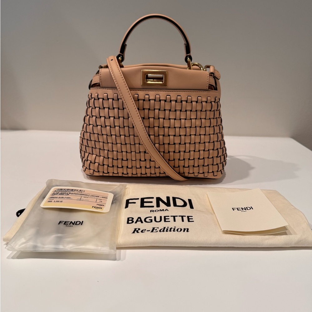 Brand NWT Fendi Peekaboo - Picture 16 of 16